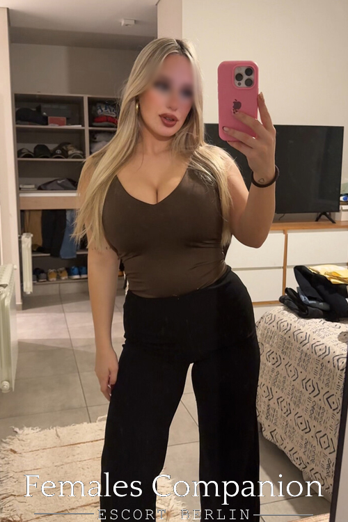 Ukrainian Escort Girl in Berlin