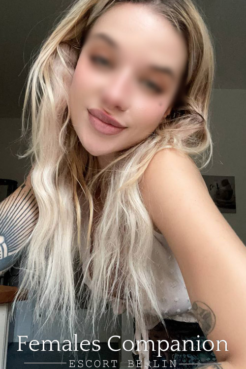 Spanking Sex Girl in Berlin